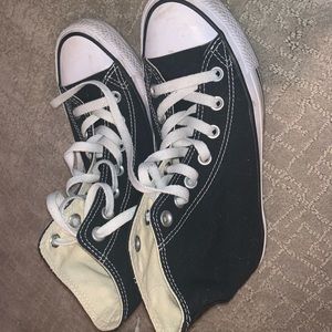 Black high top converse